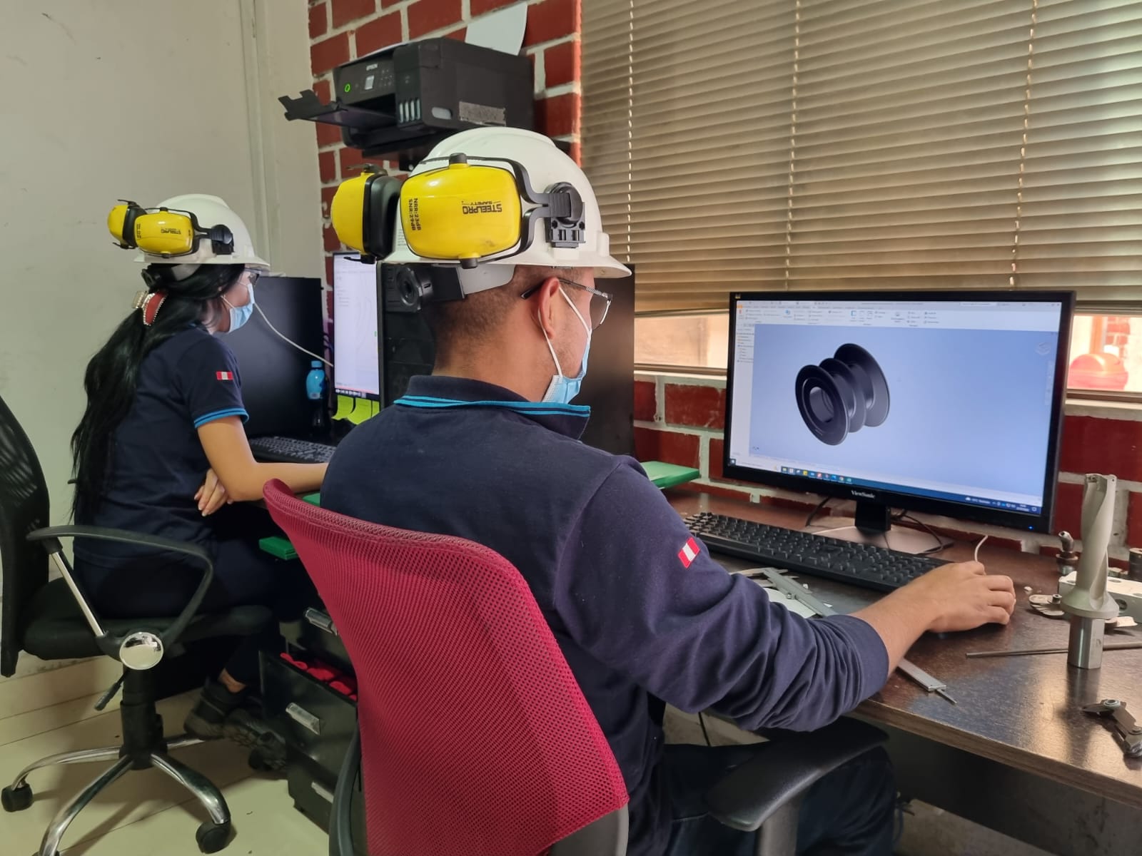 DISEÑO & INGENIERIA